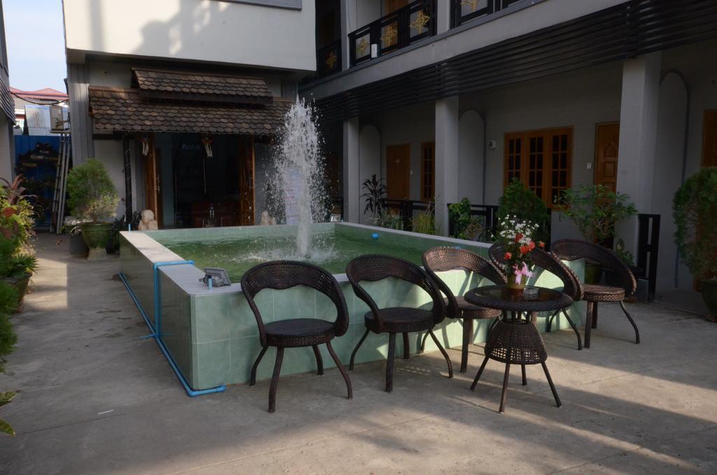Inlay Palace Hotel Nyaung Shwe Eksteriør billede