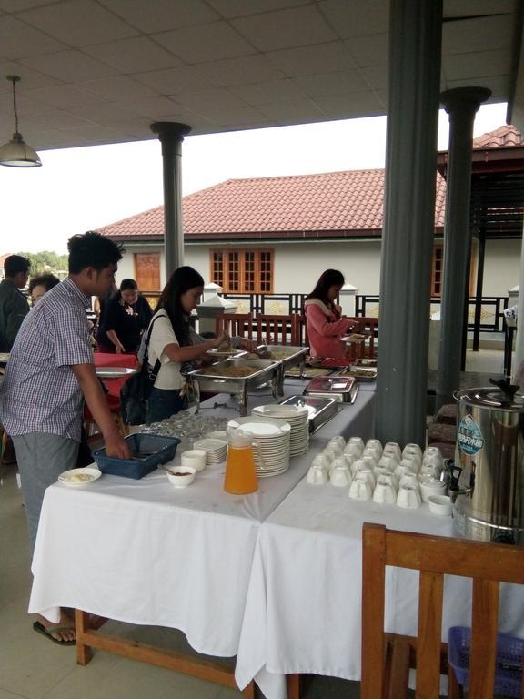 Inlay Palace Hotel Nyaung Shwe Eksteriør billede